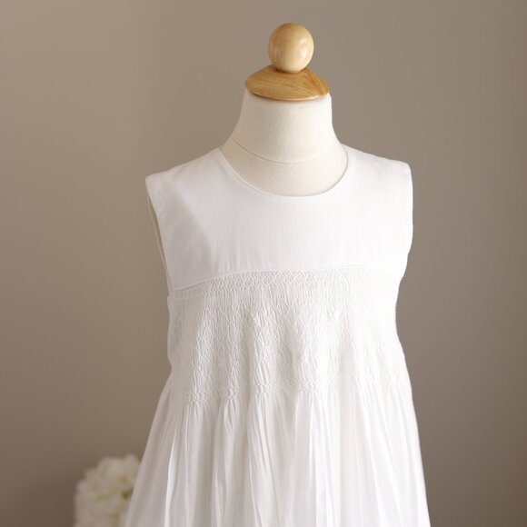 Strasburg Dress White Smocked Size 8 Sleeveless Special Occasion Flower Girl - Picture 3 of 7